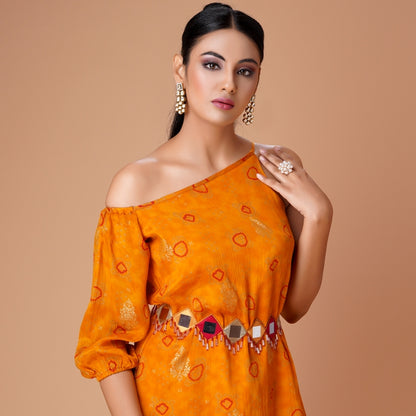 BANDHANI FUSION SET WITH BELT